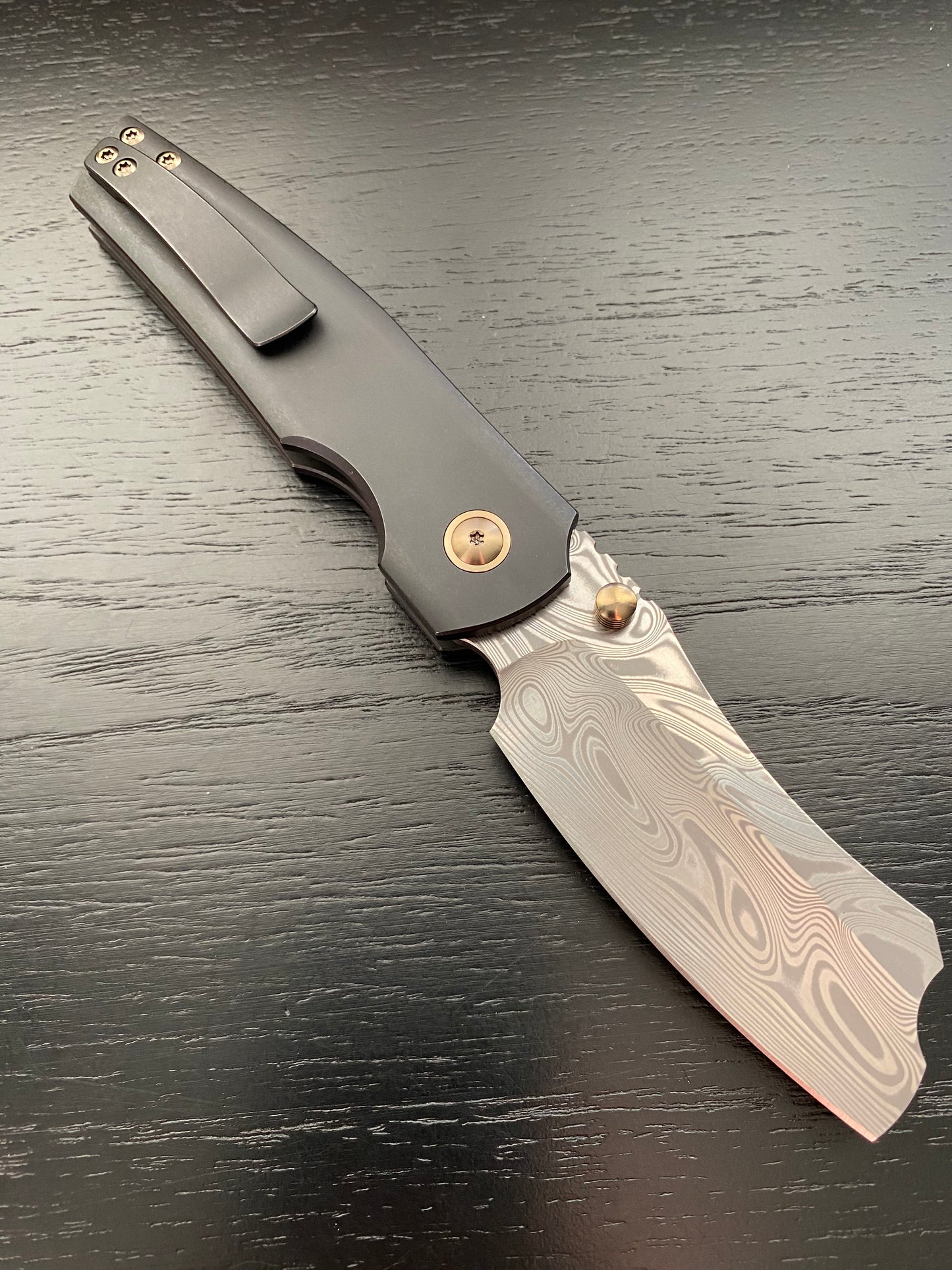 Button Barber - PVD black /Damasteel