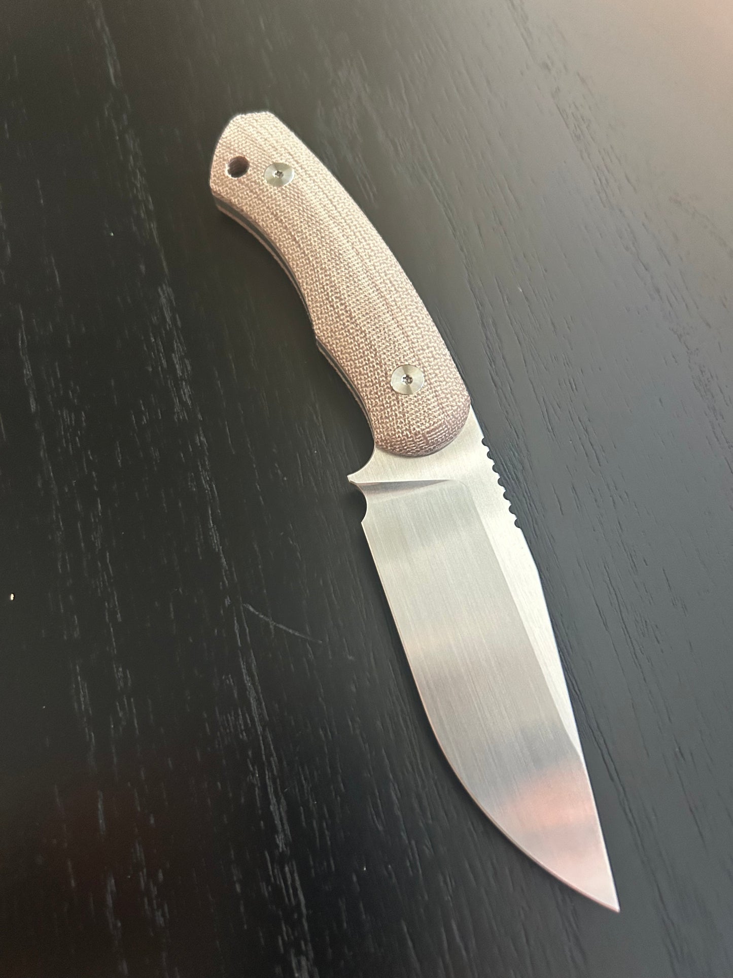 Alpha (MagnaCut/Tan Micarta)