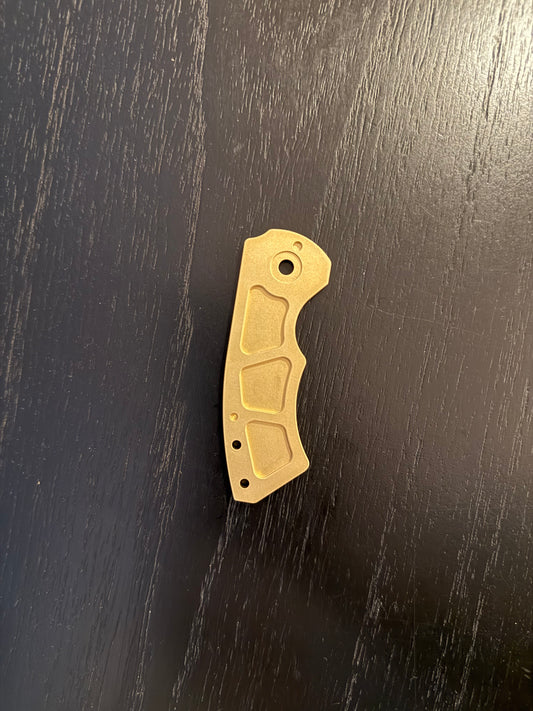 Brass Utility SLiM Show Side (Only For Utility SLiM, Knife Sold Separately)