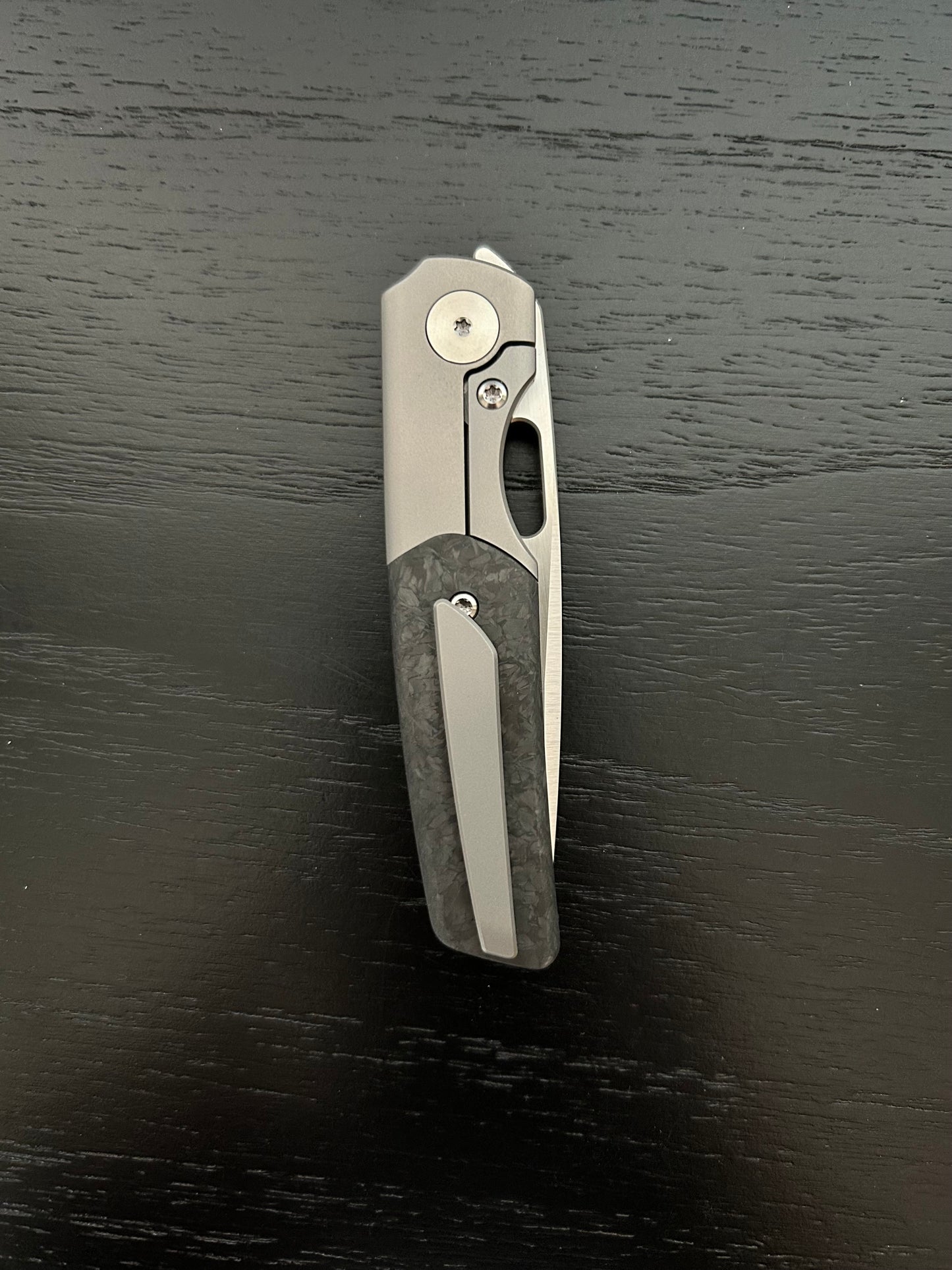 Marble Carbon/ Satin Mini Sweeney