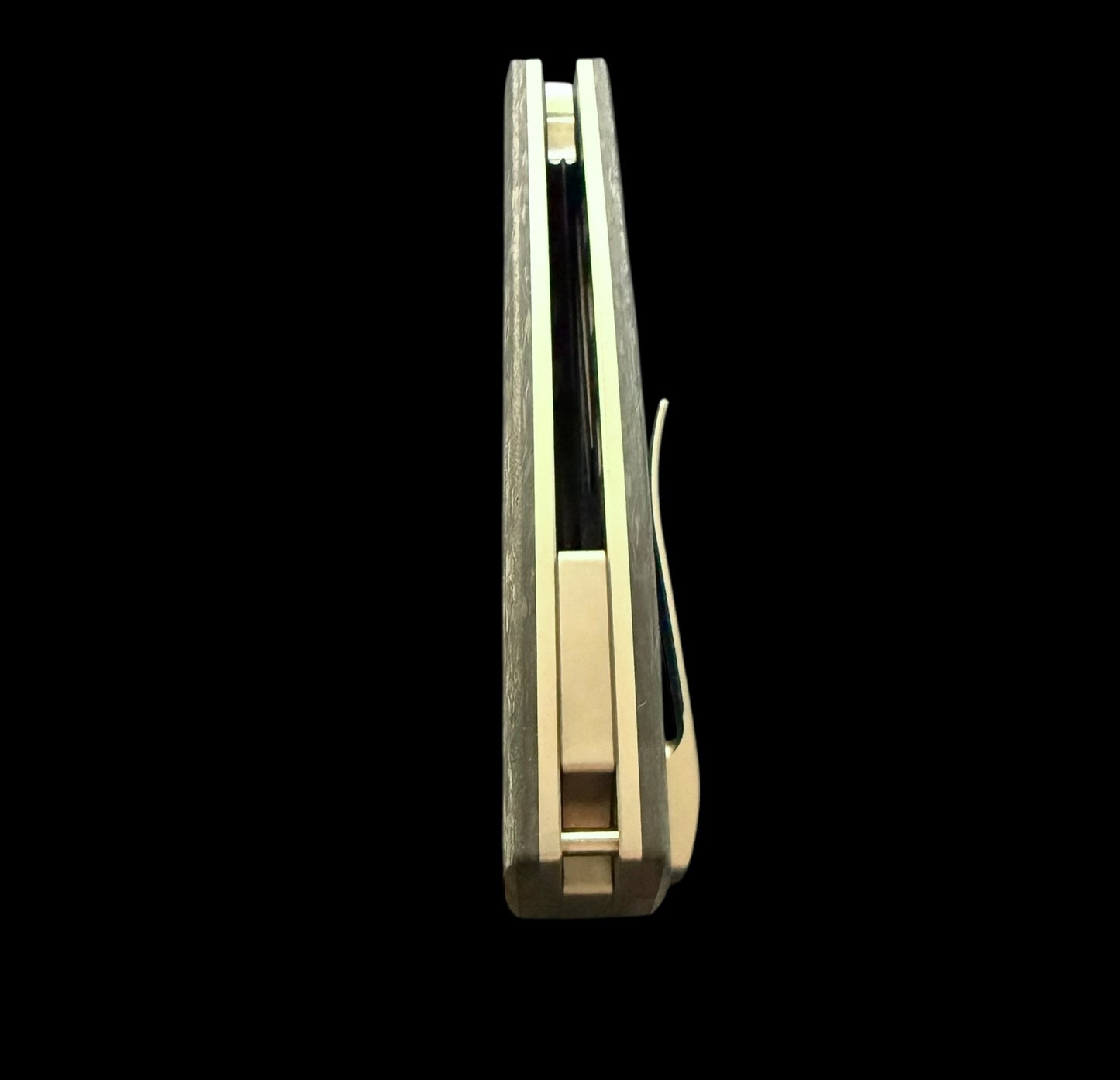 Alpha Liner Lock (Marble Carbon Fiber/ Satin)