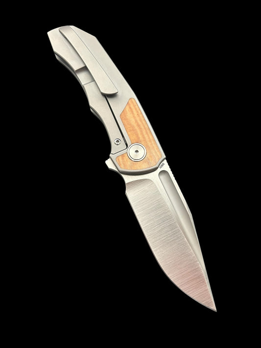 Inlay TiCK (Natural/White Linen Micarta/ Satin)