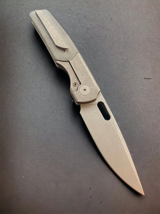 Sweeney (Black Micarta)