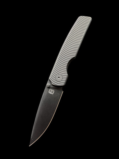 Sweeney V2 (Black)
