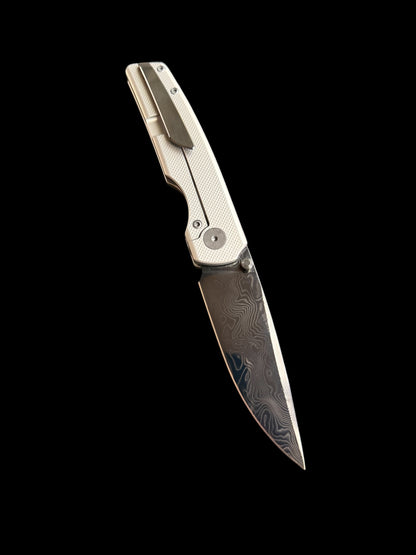 Sweeney V2 (DLC Black Damasteel / Zirconium)