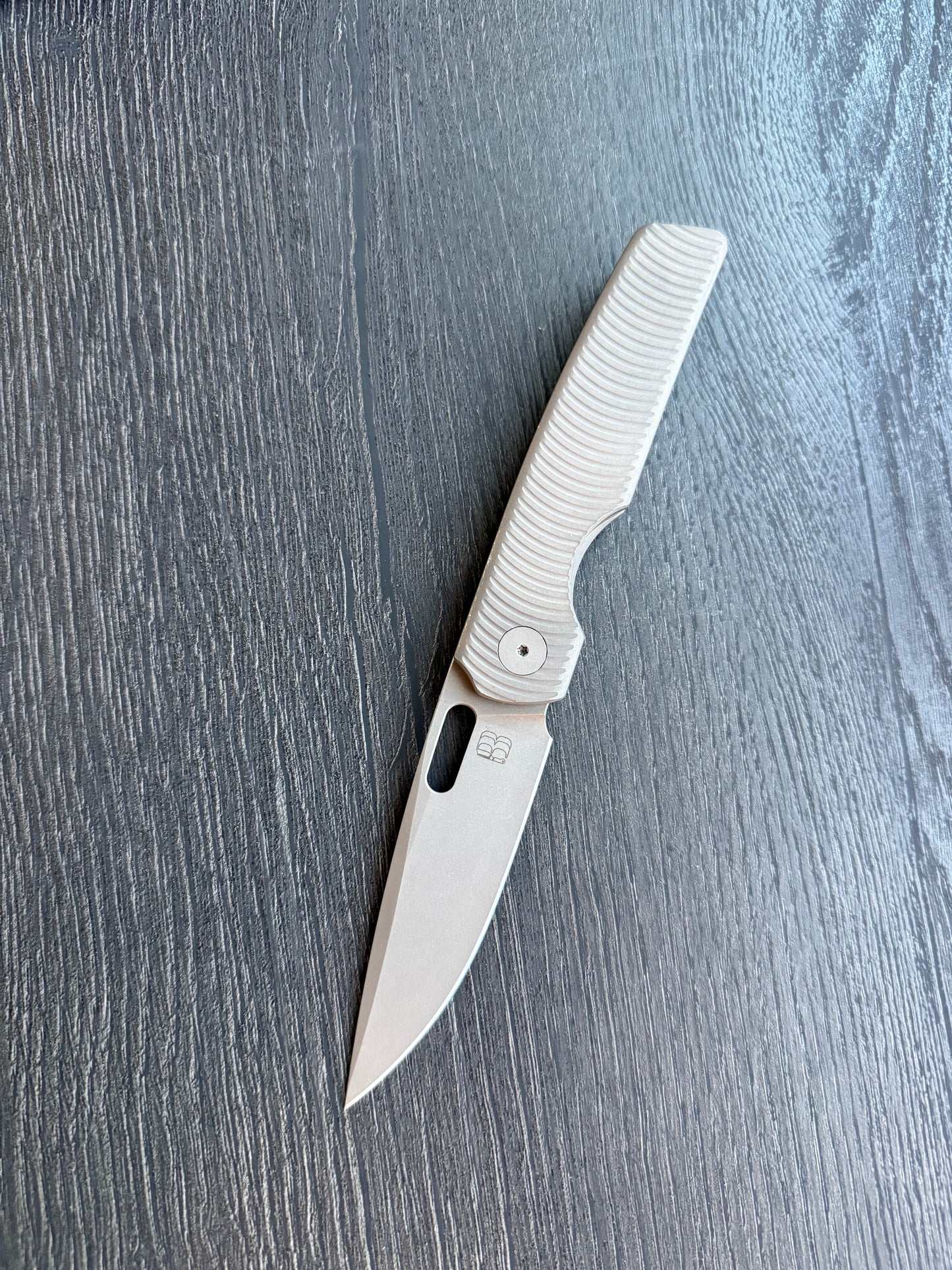 Sweeney V2 (Stonewash Thumb hole Deployment)