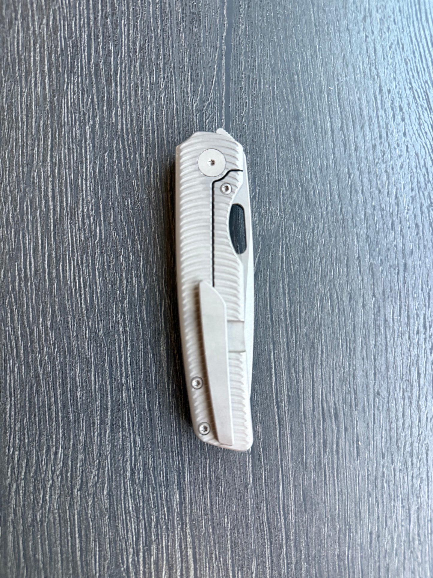 Sweeney V2 (Stonewash Thumb hole Deployment)