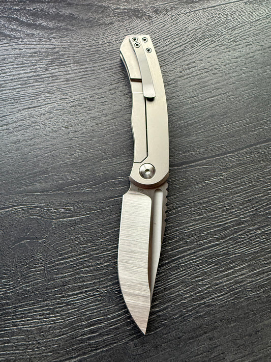 Mini Alpha (Satin)