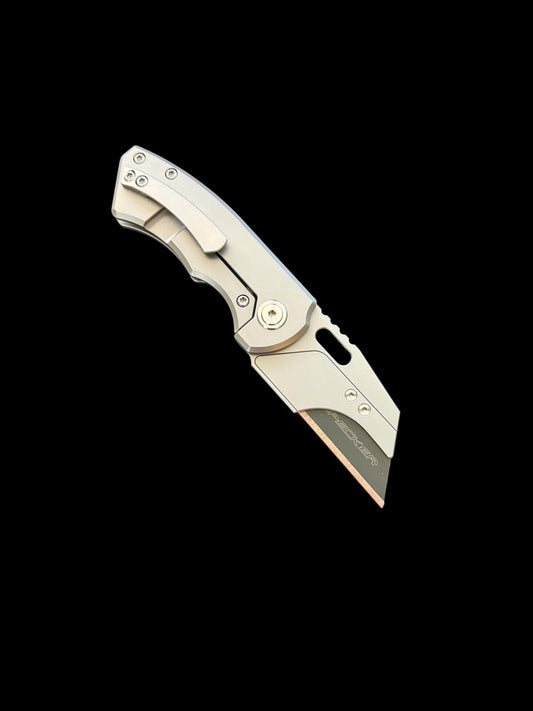 Utility SLiM - Full Titanium Limited Edition