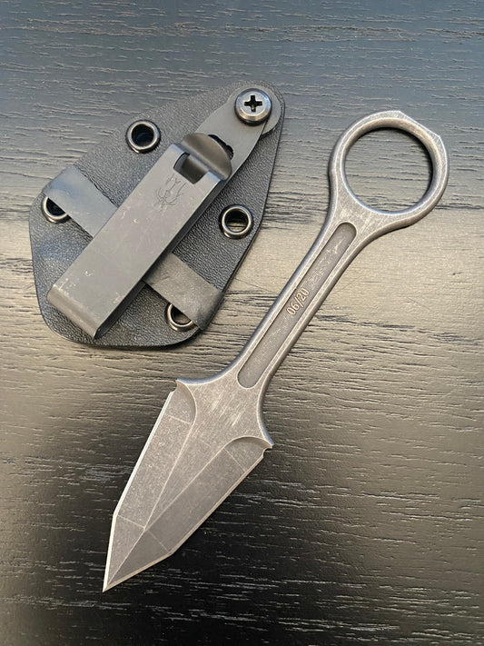 MI Dagger