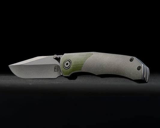 Iron Pup ( G10/ Stonewash )